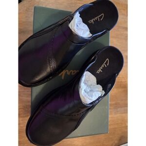 NIB Clarks "Lillian" clogs-size 10W